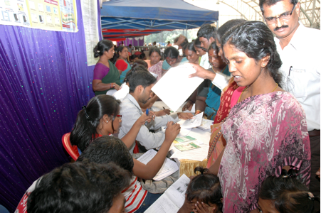 Waste pickers register for social security schemes in Bangalore