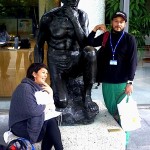 The miner and the recyclers. Photo: Lucia Fernandez.