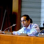 Harshad Barde speaking at the panel of the Nordic School. Photo: Karin Pape