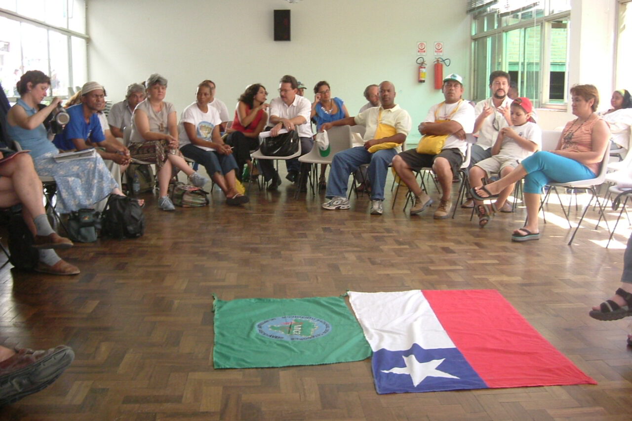 Photo of wastepickers from the World Social Forum.